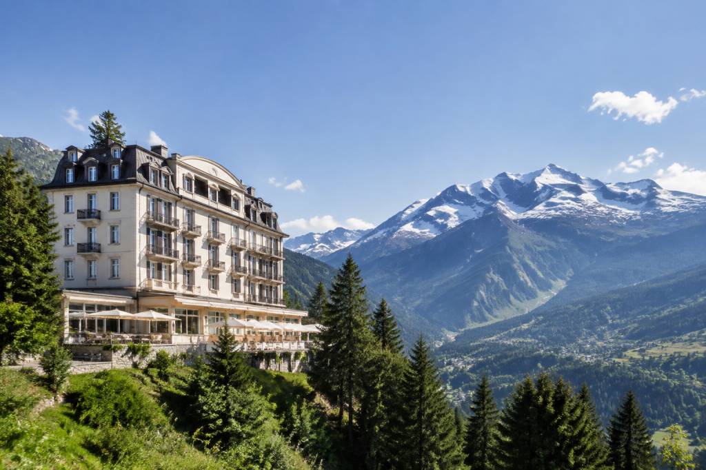 Hotel brig : où séjourner pour explorer le Valais